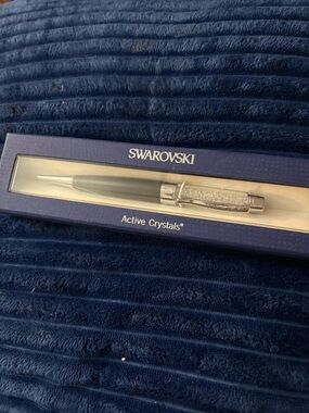 Swarovski Silver and Black Crystal Accent Pen